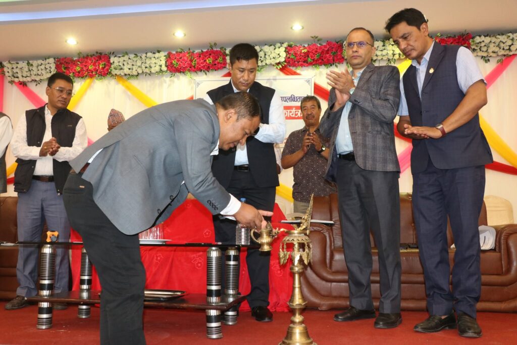मध्यपुरथिमि नगरपालिका चारवर्ष शिक्षा, स्वास्थ्य र पूर्वाधार विकासमा फड्को, आन्तरिक राजस्व संकलनतर्फ ९३.३९ प्रतिशतले बृद्धि