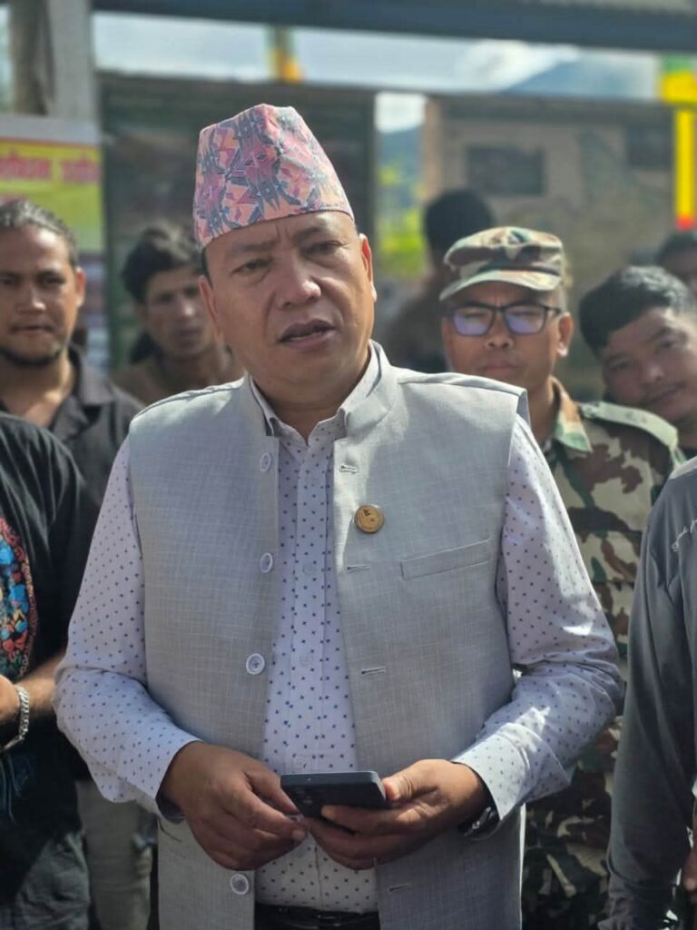 नागरिकको जीवनरक्षा र तत्कालीन आवश्यकता पूरा गर्न प्रदेश सरकारका सबै संयन्त्र परिचालन : मुख्यमन्त्री किरण थापा