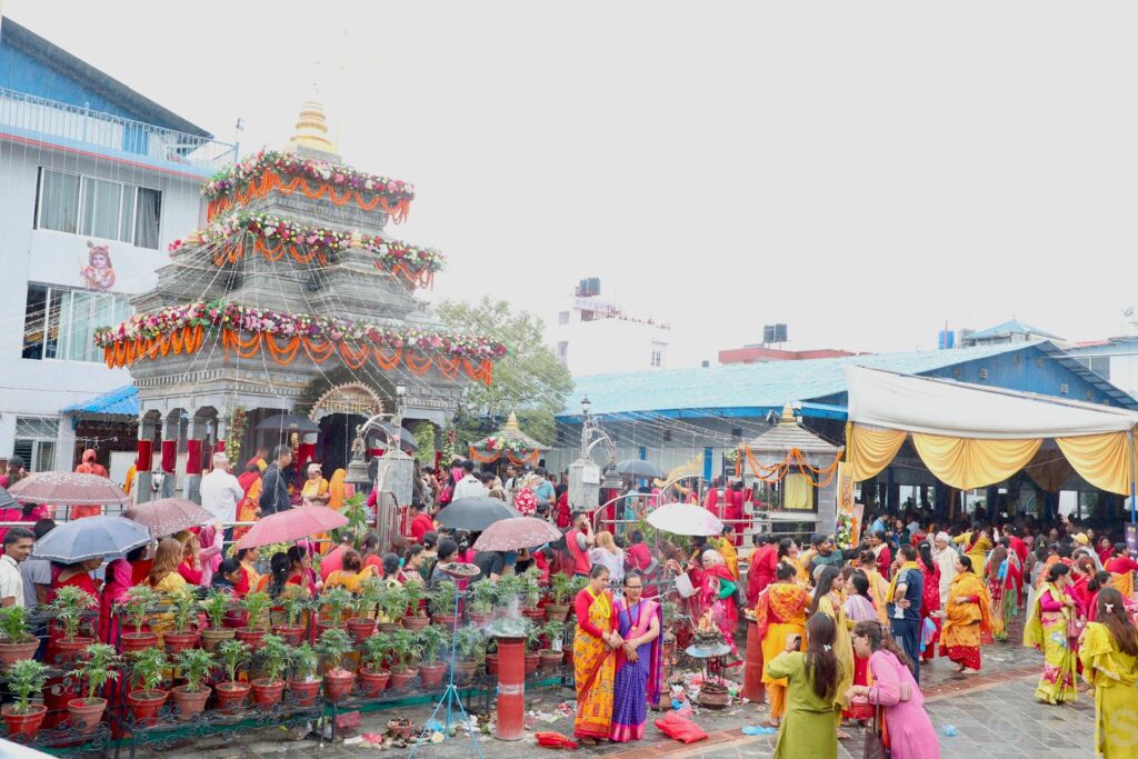 श्रीकृष्ण जन्माष्टमी महोत्सव सम्पन्न, मध्यराती १२ बजेसम्म मेला