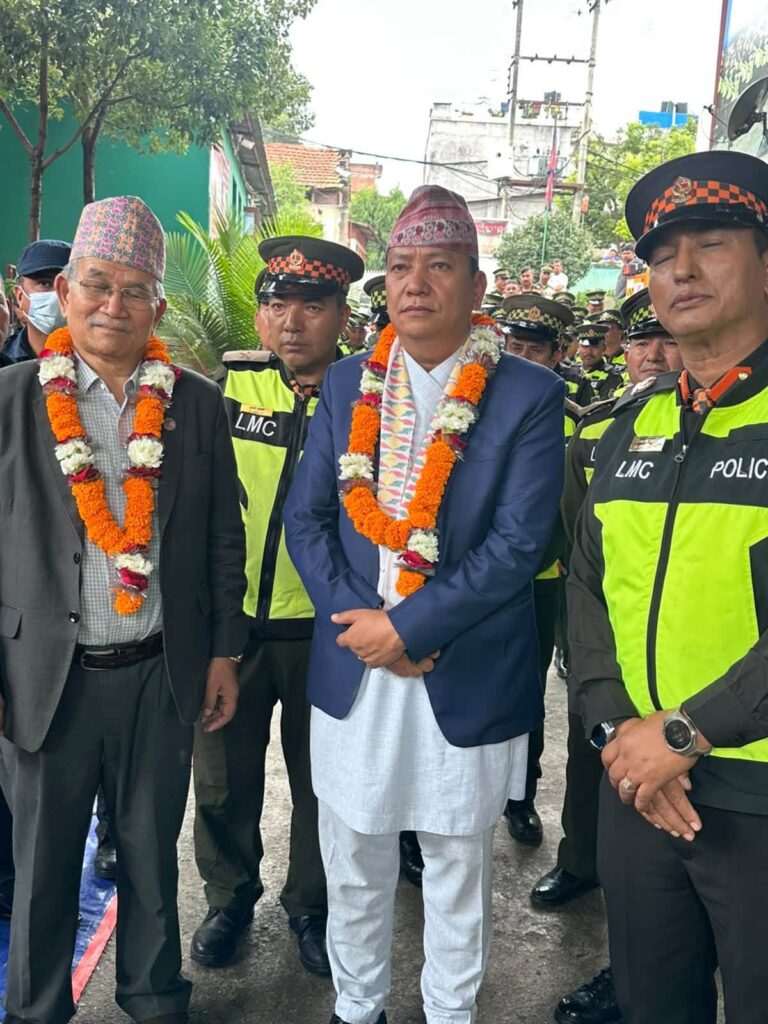 मुख्यमन्त्री किरण थापालाई रसुवा बाढी प्रभावित क्षेत्रको पुर्ननिमाणकै चिन्ता, सहयोग गर्न स्थानीय तहलाई अपिल