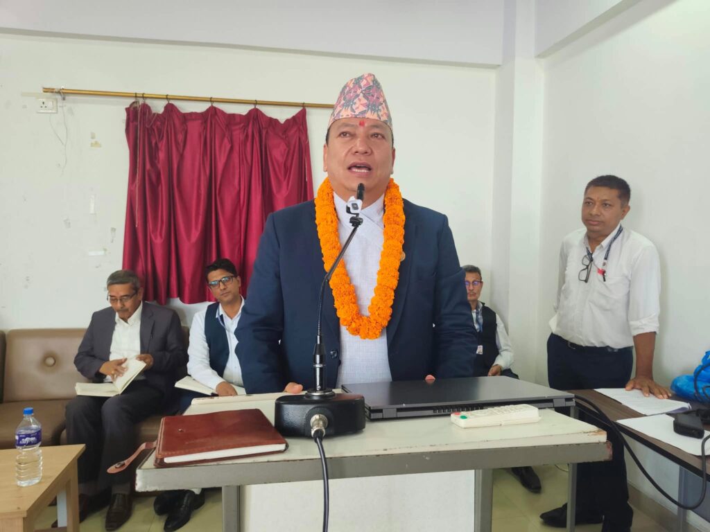 नागरिकलाई सहज, गुणस्तरीय र प्रभावकारी स्वास्थ्य सेवा उपलब्ध गराउनु प्रदेश सरकारको प्रमुख प्राथमिकता हो : मुख्यमन्त्री किरण थापा