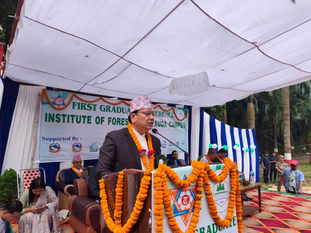वन तथा वातावरणसँग सम्बन्धित विषयमा दक्ष जनशक्ति उत्पादनसँगै उनीहरूले हासिल गरेको ज्ञान, अनुसन्धान र सीपलाई प्रदेशको वन तथा प्राकृतिक स्रोत व्यवस्थापनमा प्रभावकारी रूपमा उपयोग गर्नु पर्छ : मुख्यमन्त्री किरण थापा मगर