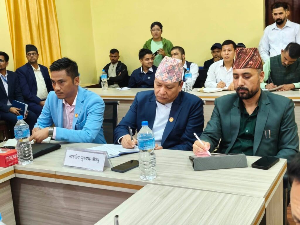 बागमती प्रदेश सरकारले तयार पारेको एकीकृत प्रारम्भिक प्रतिवेदन आज मुख्यमन्त्री किरण थापा मगरसमक्ष पेस